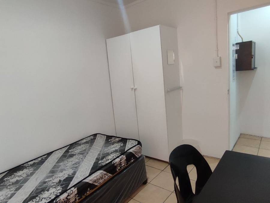 8 Bedroom Property for Sale in Brandwag Free State